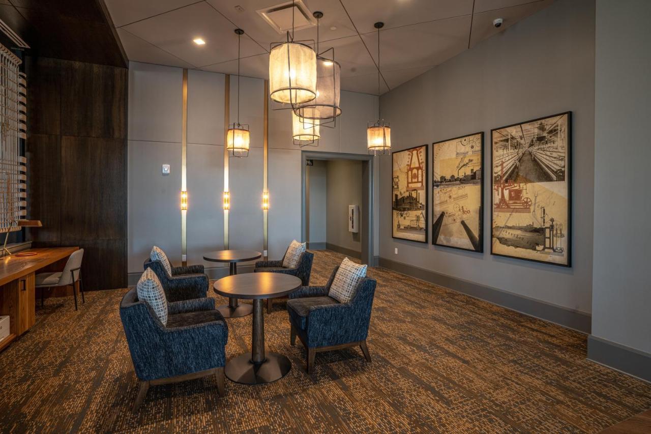 Hotel Indigo - Columbus At Riverfront Place By Ihg Exterior photo