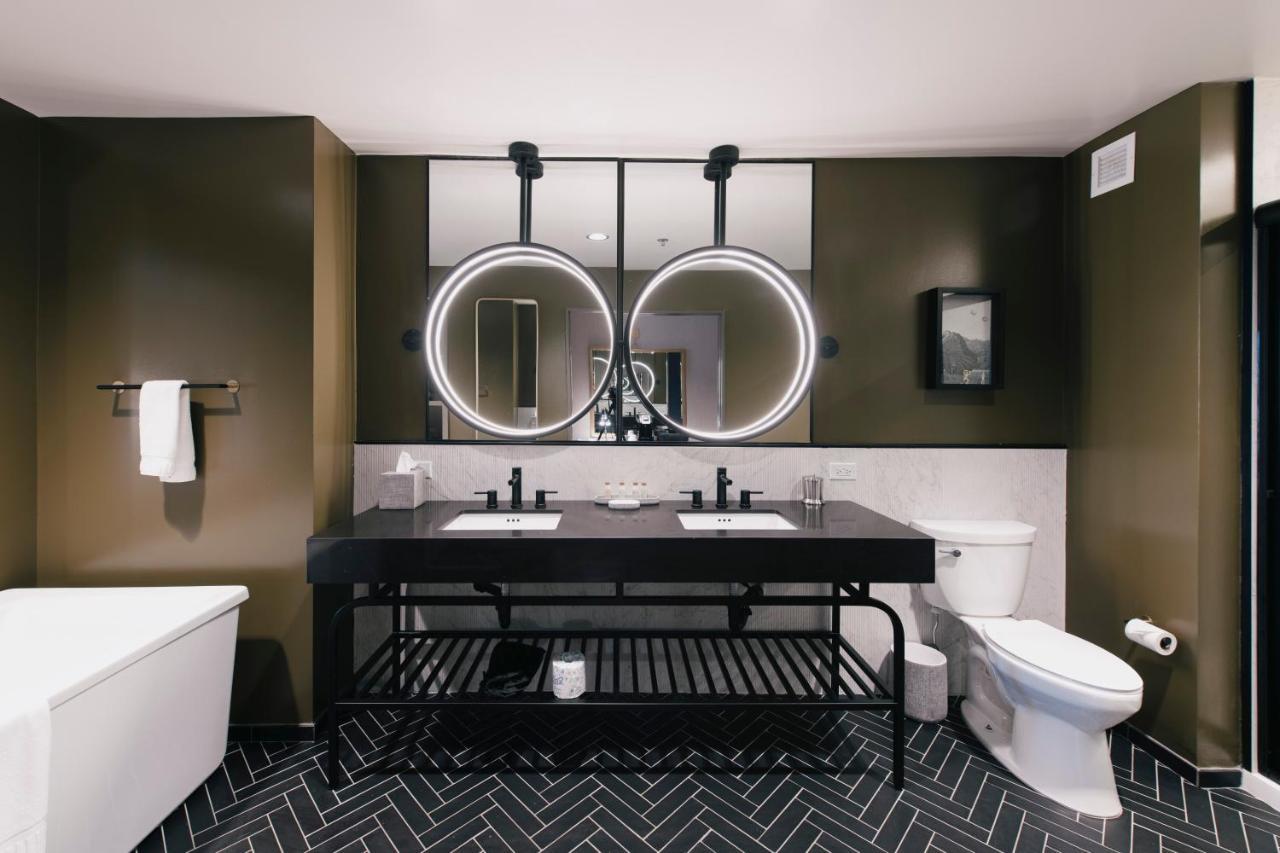 Hotel Indigo - Columbus At Riverfront Place By Ihg Exterior photo